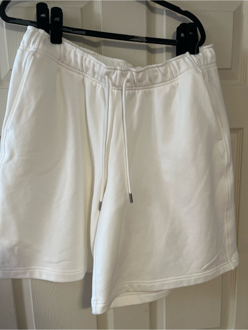 NWOT Athleta Heavyweight Terry Bermuda Shorts Ivory Cream Medium - Picture 1 of 2